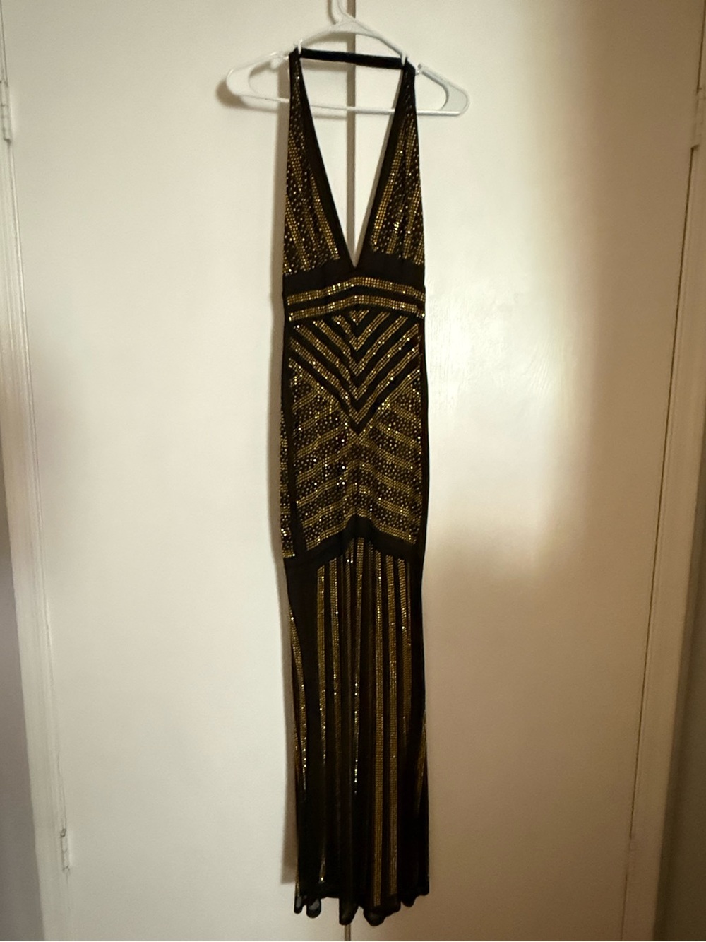 Black & Gold Backless Sequin Evening Dress